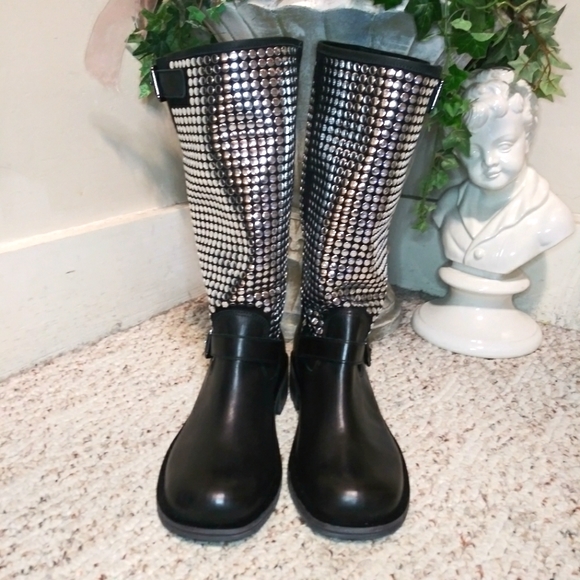 Anthropologie Vicenza Silver Studded Black Leather Rocker Chic Style Moto Boot - Picture 3 of 9